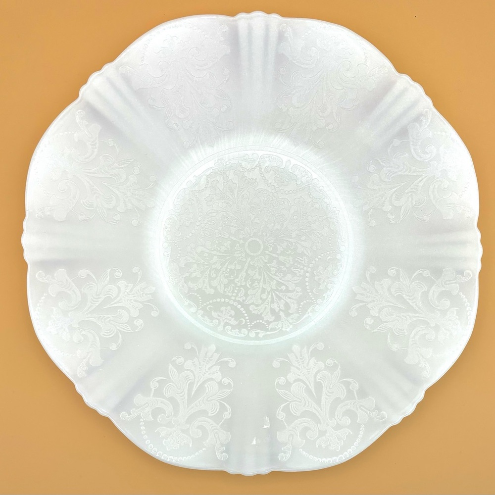Vintage MacBeth-Evans American Sweetheart Monax Plate